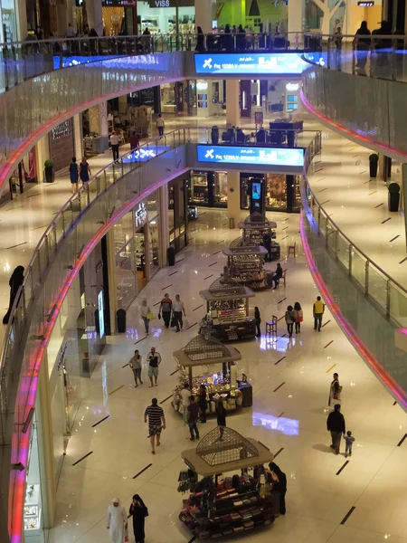 Dubai mall v Dubaji, Spojené arabské emiráty — Stock fotografie