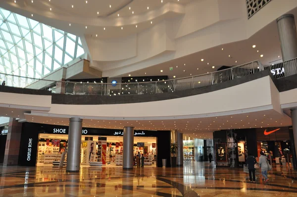 Dubai Festival City Mall en Dubai, Emiratos Árabes Unidos — Foto de Stock