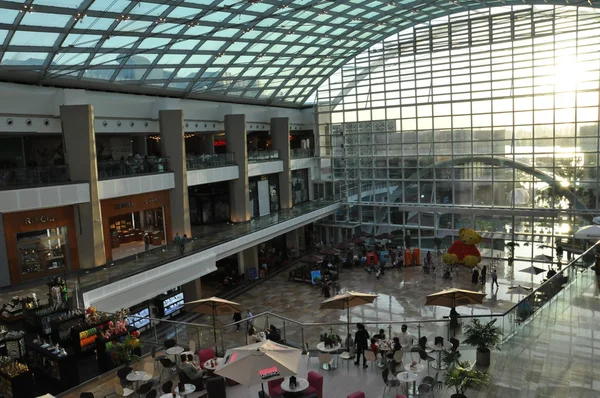 Dubai festival city mall in dubai, Verenigde Arabische Emiraten — Stockfoto