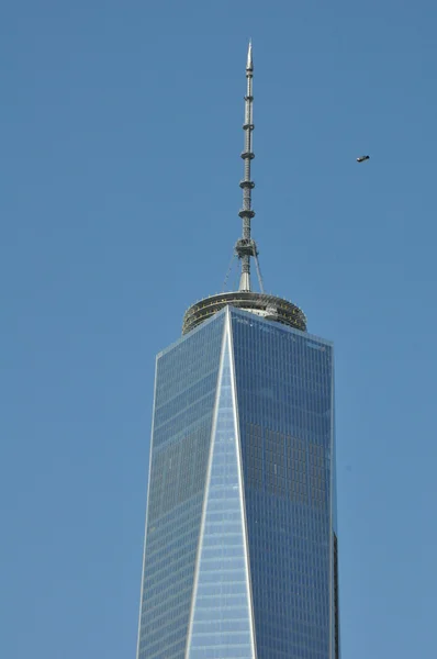 Один Всемирный торговый центр (Башня Свободы) на Манхэттене, Нью-Йорк — стоковое фото