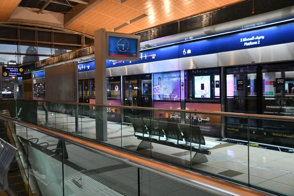 Dubai Förenade Arabemiraten Dec Tunnelbanestationen Dubai Förenade Arabemiraten Sedd Den — Stockfoto