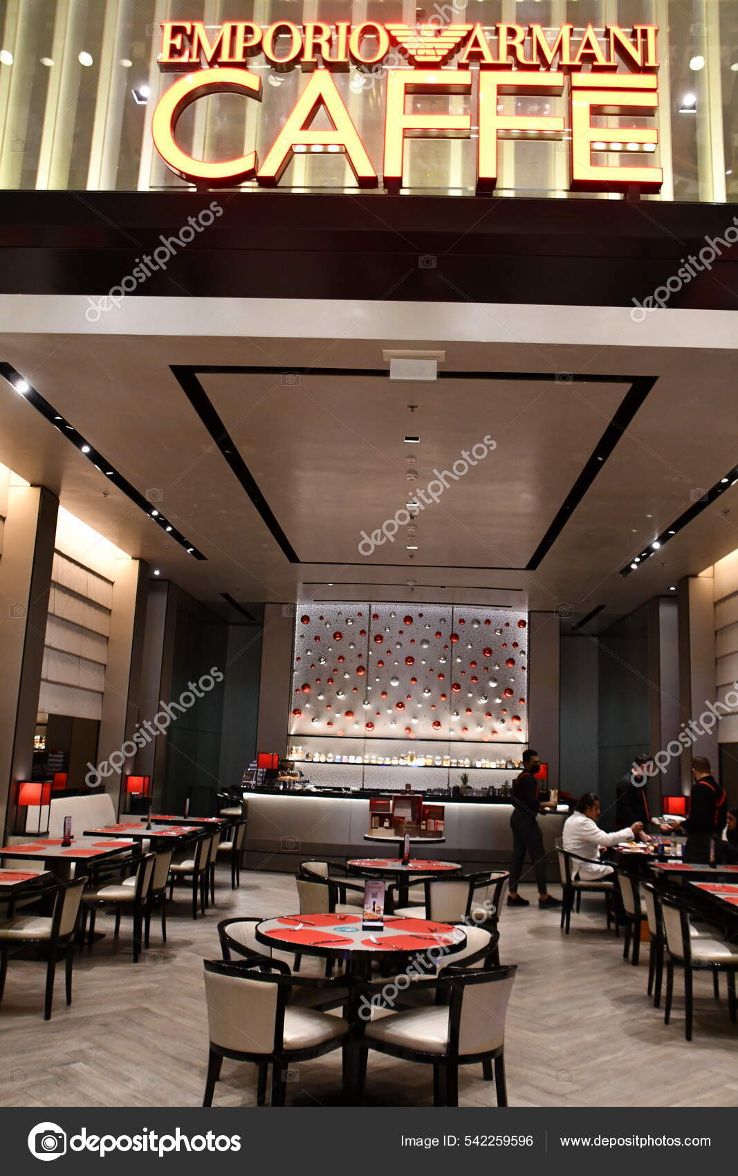 armani cafe mall of the emirates