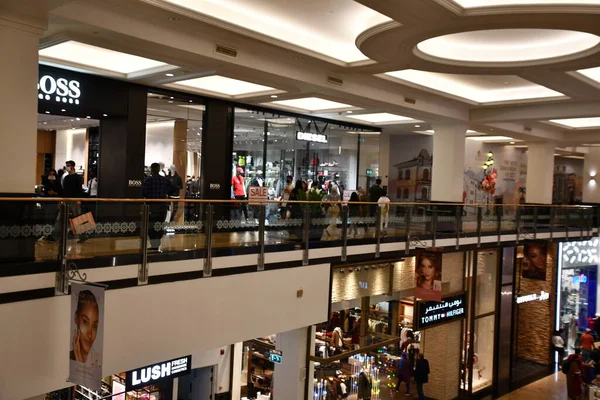 Озил Uae Dec Mall Emirates Dubai Uae Видно Dec 2021 — стоковое фото