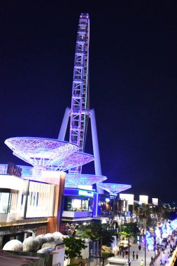 Dubai, BAE - 25 Aralık Dubai, Dubai 'deki Bluewaters Adası' nda. 210 metre yüksekliğindedir ve belirgin manzaraya sahiptir..