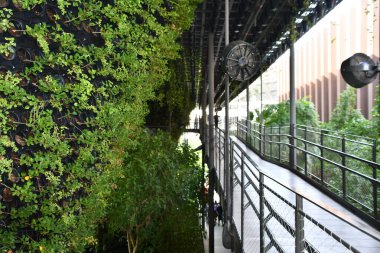 DUBAI, BAE - 20 Aralık 2021 'de Dubai, BAE' deki Expo 2020 'de Singapur pavyonu.