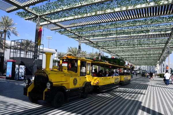 DUBAI, BAE - 20 DEC: 20 Aralık 2021 'de Dubai, BAE' deki Expo 2020 Explorer.