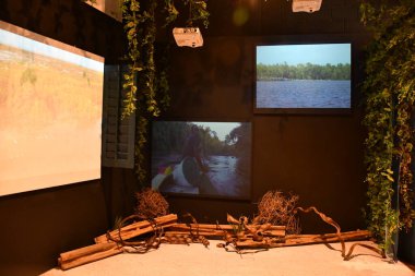 DUBAI, BAE - 20 Aralık 2021 'de Dubai, BAE' deki Surinam pavyonu.