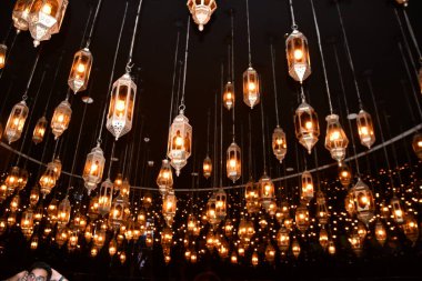 DUBAI, BAE - 20 Aralık 2021 'de Dubai, BAE' deki Expo 2020 'de Özbekistan pavyonu.