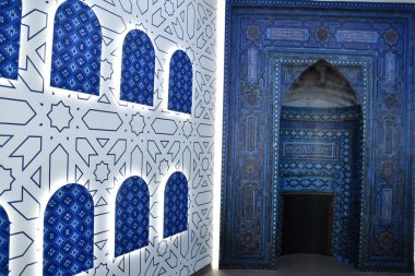 DUBAI, BAE - 20 Aralık 2021 'de Dubai, BAE' deki Expo 2020 'de Özbekistan pavyonu.