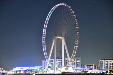 Dubai, BAE - 25 Aralık Dubai, Dubai 'deki Bluewaters Adası' nda. 210 metre yüksekliğindedir ve belirgin manzaraya sahiptir..