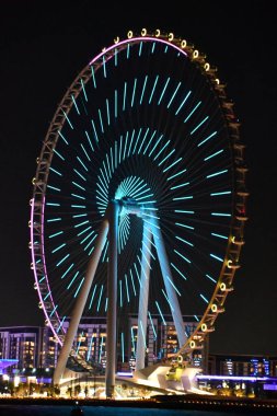Dubai, BAE - 25 Aralık Dubai, Dubai 'deki Bluewaters Adası' nda. 210 metre yüksekliğindedir ve belirgin manzaraya sahiptir..