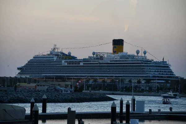 Dubai Uae Dec Costa Firenze Cruise Ship Dubai Harbour Uae — Stock Photo, Image