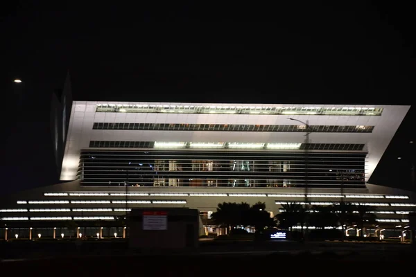 Озил Uae Dec Mohammed Bin Rashid Library Dubai Uae Seen — стоковое фото