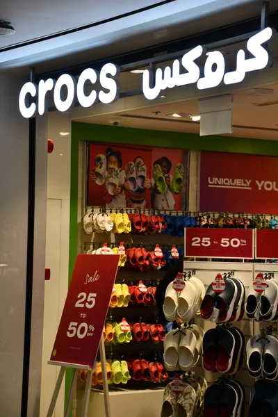 Dubai Emirados Árabes Unidos Dec Crocs Store Bur Juman Shopping — Fotografia de Stock