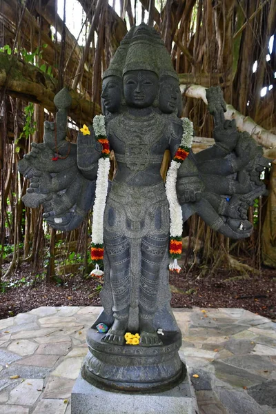 Kapaa Aug Kadavul Temple Kauai Hindu Monastery Kapaa Kauai Island — Stock Photo, Image