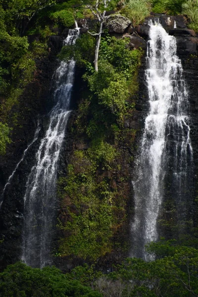 Водопад Опаекаа Кауаи — стоковое фото