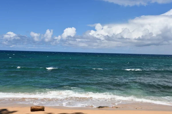 Hawaii Deki Kauai Adası Ndaki Hanalei Den Gelen Suyun Görüntüsü — Stok fotoğraf