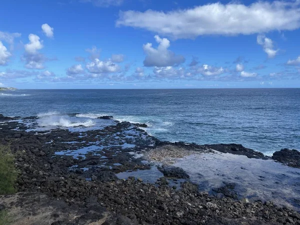 Chrlící Rohový Blok Ostrově Kauai Havaji — Stock fotografie