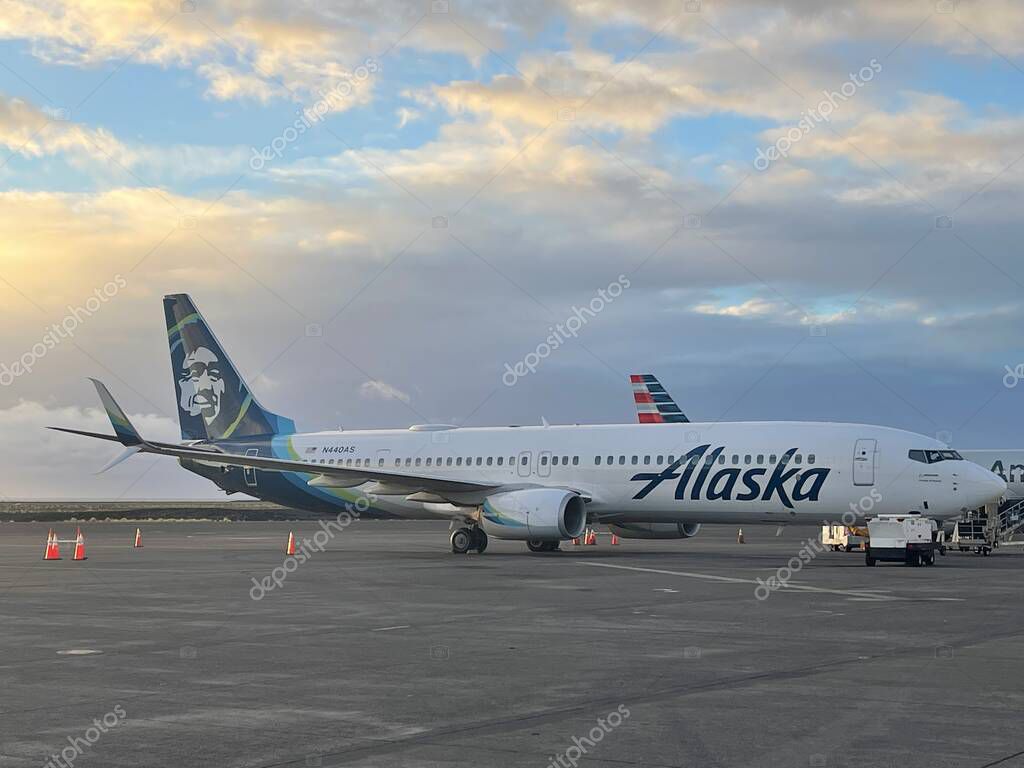 KONA, HAWAII AUG 27 Alaska Airlines plane at Kona Ellison Onizuka
