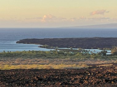 Hawaii 'deki Büyük Ada' da Kailua-Kona 'ya Manzaralı Bakış