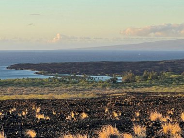 Hawaii 'deki Büyük Ada' da Kailua-Kona 'ya Manzaralı Bakış