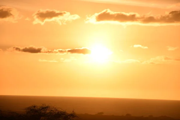 ดวงอาท ตกเหน อมหาสม ทรแปซ กใน Kailua Kona ในฮาวาย — ภาพถ่ายสต็อก