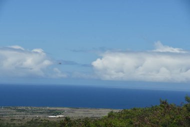 Hawaii 'deki Büyük Ada' dan Pasifik Okyanusu manzarası