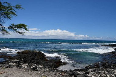 Hawaii 'deki Büyük Ada' dan Pasifik Okyanusu manzarası