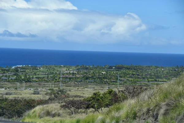 Hawaii 'deki Büyük Ada' dan Pasifik Okyanusu manzarası