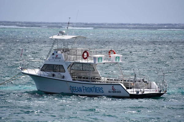 Oriente Ilhas Cayman Feb Fronteiras Oceânicas Snorkel Barcos East End — Fotografia de Stock