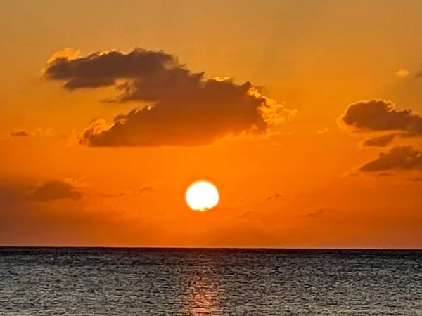 Widok Zachód Słońca Plaży Seven Mile Kajmanach Kajmanach — Zdjęcie stockowe