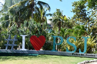 SAVANNAH, GRAND CAYMAN - 23 Şubat 2022 'de Cayman Adaları' ndaki Grand Cayman 'daki Pedro St James Kalesi' nde Ulusal Tarih Bölgesi.