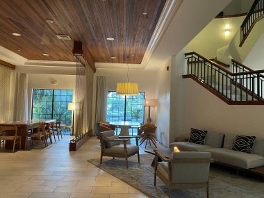 GRAND CAYMAN, CAYMAN Adaları - 25 Şubat 2022 Grand Cayman Marriott Beach Resort Grand Cayman, Cayman Adaları 'nda görüldüğü gibi.