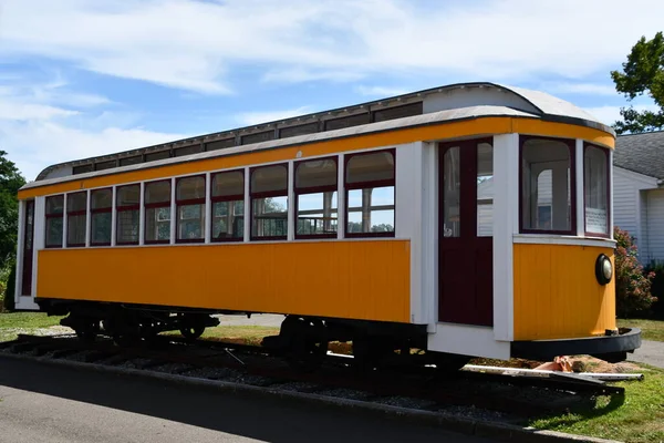 15 Ağustos 2021 'de Doğu Haven, Connecticut' taki Trolley Müzesi 'nin kıyı şeridi tomografisi.