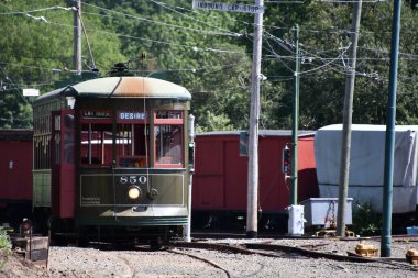 15 Ağustos 2021 'de Doğu Haven, Connecticut' taki Trolley Müzesi 'nin kıyı şeridi tomografisi.