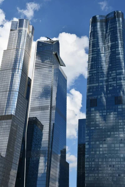 NEW YORK, NY - SEP 18: 18 Eylül 2021 'de Manhattan, New York' taki Hudson Yards 'da daha yeni gelişmeler.