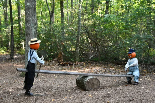 Pumpkintown The Ride in East Hampton, Connecticut, 3 Ekim 2022 'de görüldüğü gibi..