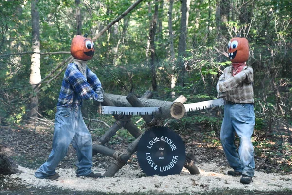 Pumpkintown The Ride in East Hampton, Connecticut, 3 Ekim 2022 'de görüldüğü gibi..