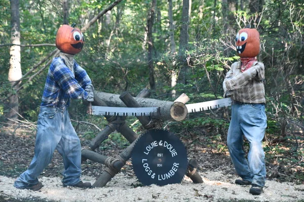 Pumpkintown The Ride in East Hampton, Connecticut, 3 Ekim 2022 'de görüldüğü gibi..