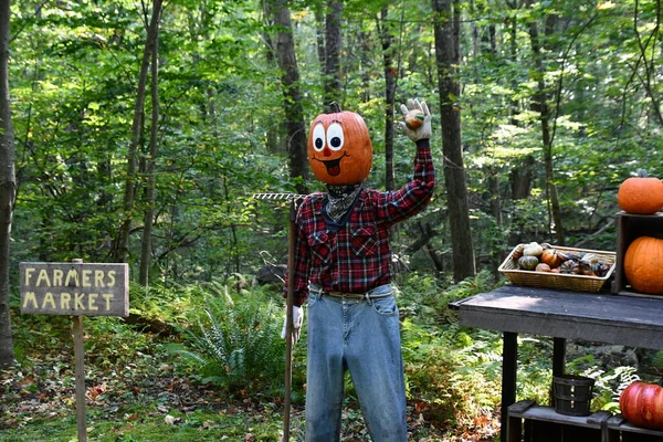 Pumpkintown The Ride in East Hampton, Connecticut, 3 Ekim 2022 'de görüldüğü gibi..