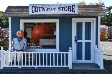 EAST HAMPTON CT - 3 Ekim 2022 'de görüldüğü gibi, Doğu Hampton, Connecticut' taki The Village.