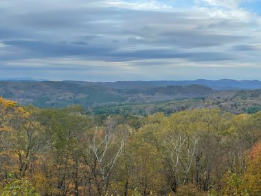 Goshen, Connecticut 'ta Mohawk Overlook' dan Sonbahar Renkleri