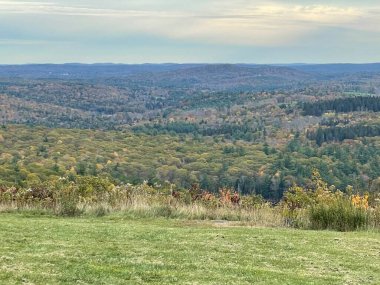 Goshen, Connecticut 'ta Mohawk Overlook' dan Sonbahar Renkleri
