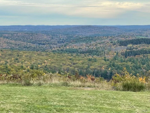Blick Auf Herbstfarben Vom Mohawk Overlook Goshen Connecticut — Stockfoto