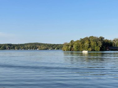 Doğu Hampton, Connecticut 'taki Seamster Park' ın rıhtım manzarası.