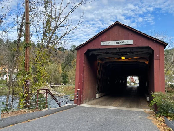 Connecticut 'taki Batı Cornwall Köprüsü