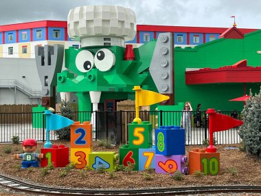 GOSHEN, NY - 14 Mayıs 2022 'de Goshen, New York' taki Legoland 'da Bricktopia.