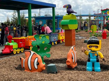 GOSHEN, NY - 14 Mayıs 2022 'de Goshen, New York' taki Legoland 'da Bricktopia.