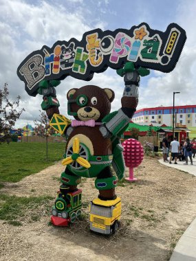 GOSHEN, NY - 14 Mayıs 2022 'de Goshen, New York' taki Legoland 'da Bricktopia.