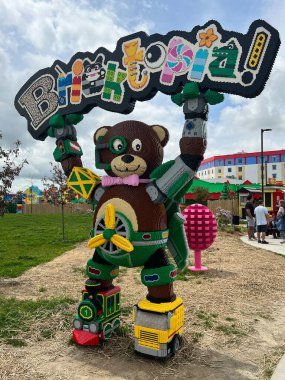 GOSHEN, NY - 14 Mayıs 2022 'de Goshen, New York' taki Legoland 'da Bricktopia.